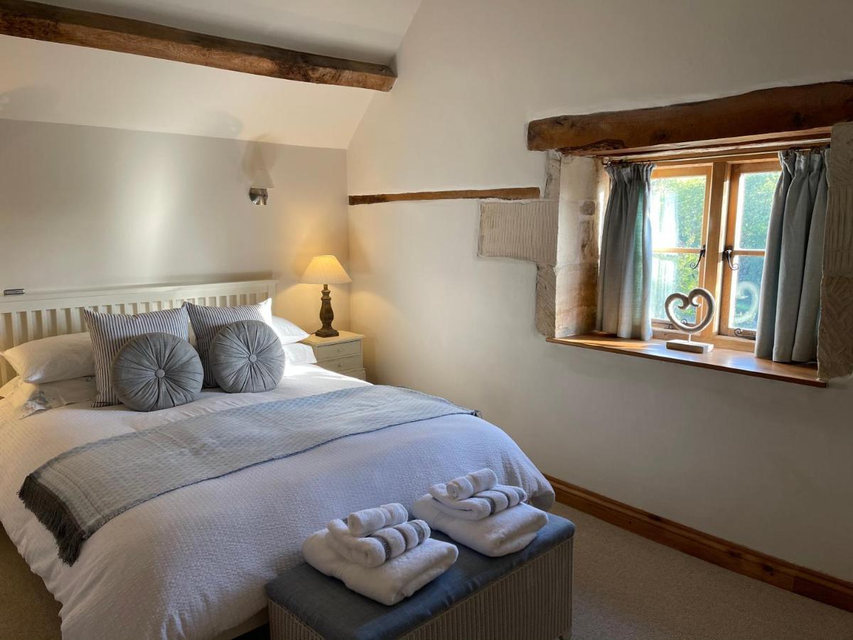 The Cider Barn - Spacious First Floor Apartment Set Within Barn Conversion Cheltenham Exterior foto